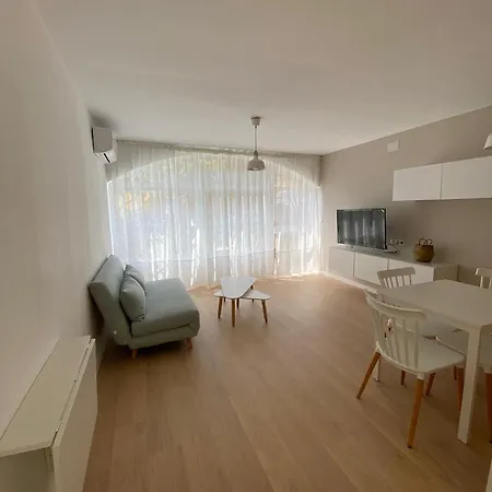 Precioso Con Jardin Apartment